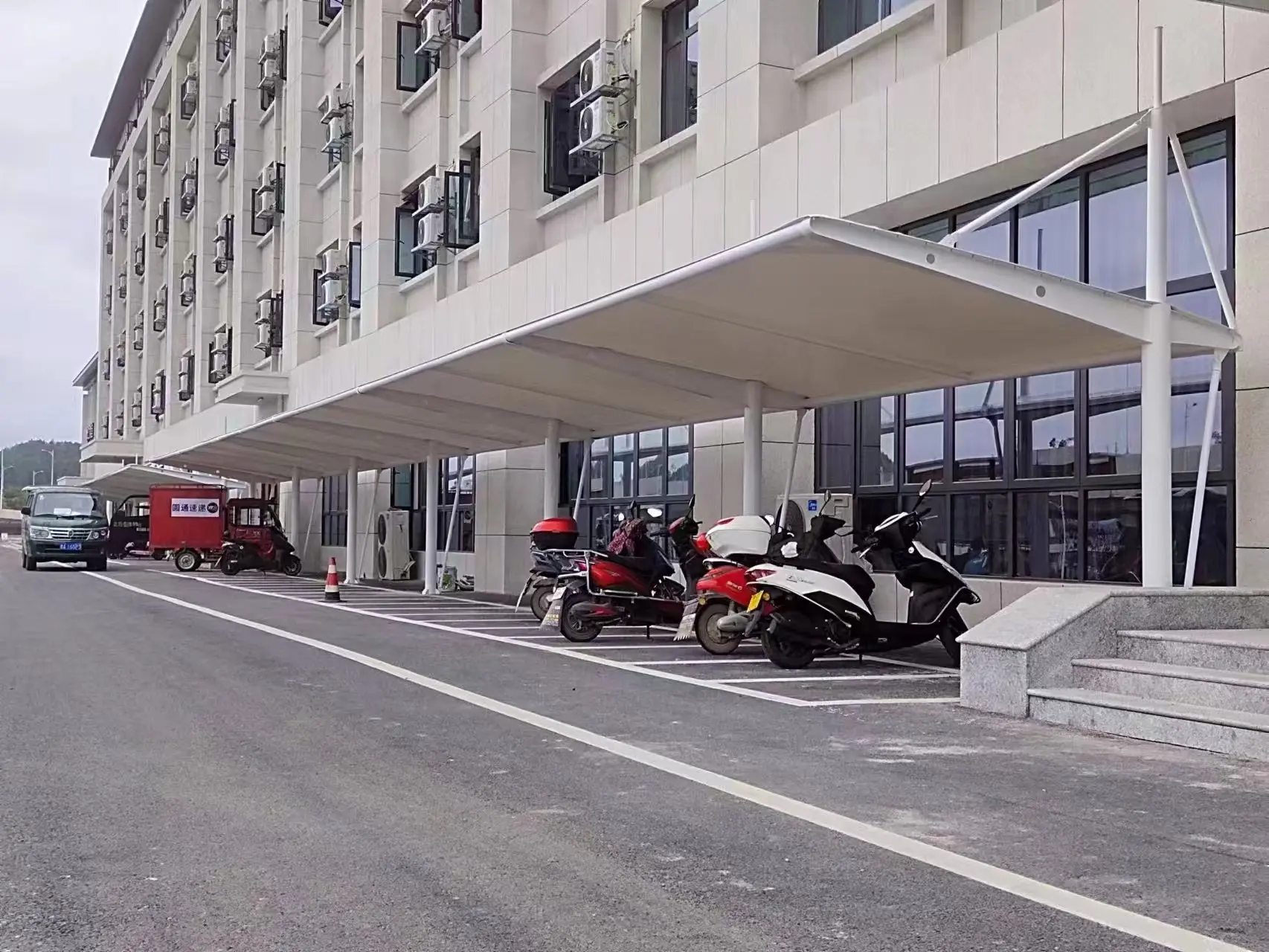 贵州开阳膜结构车棚采购避坑指南，本地源头工厂怎么选？